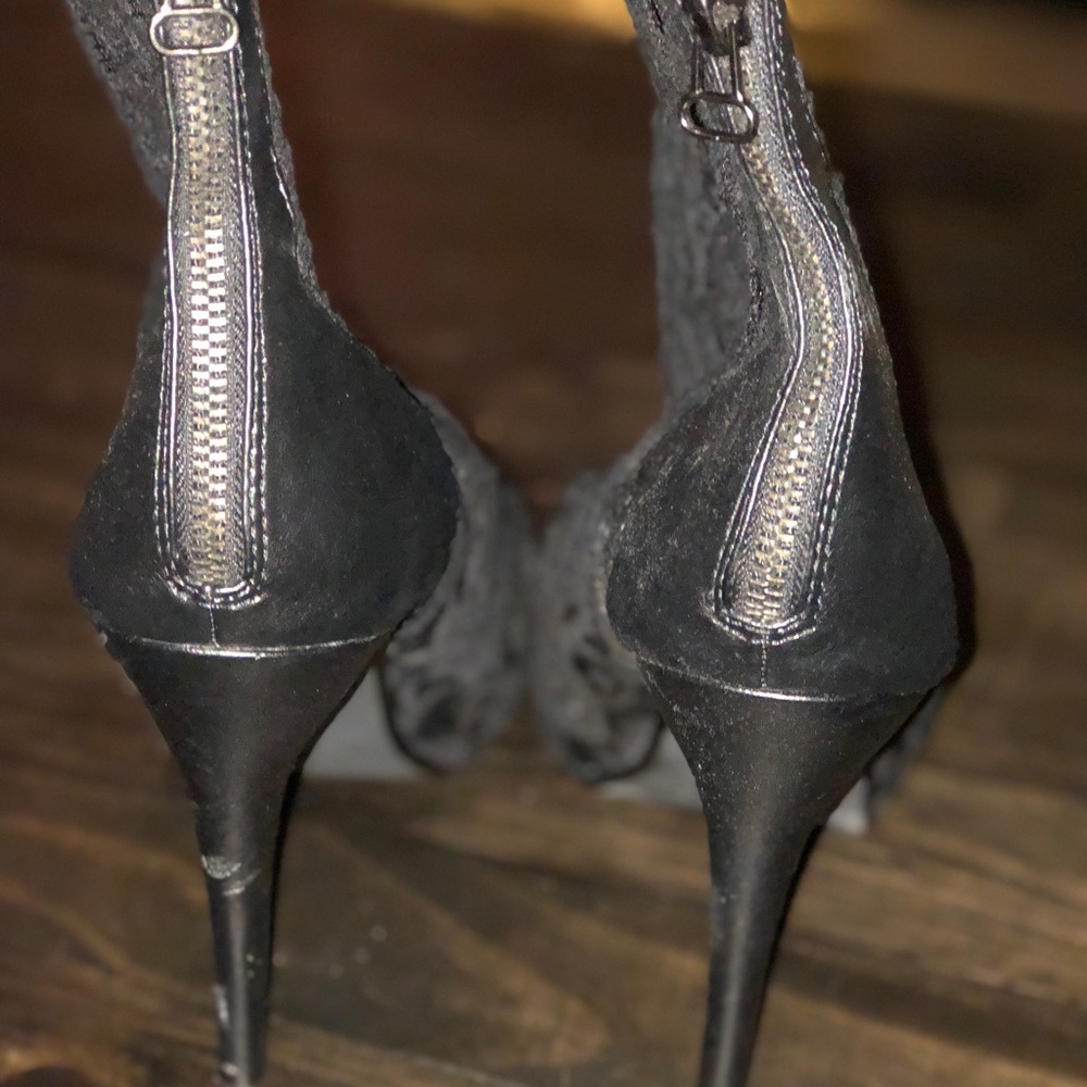 Booties by Carlos Santana - Size 10 - Picture 5 of 6